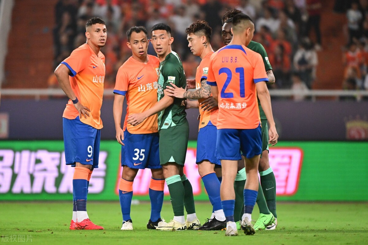 山东队完胜浙江队，戈贝尔点燃赛场