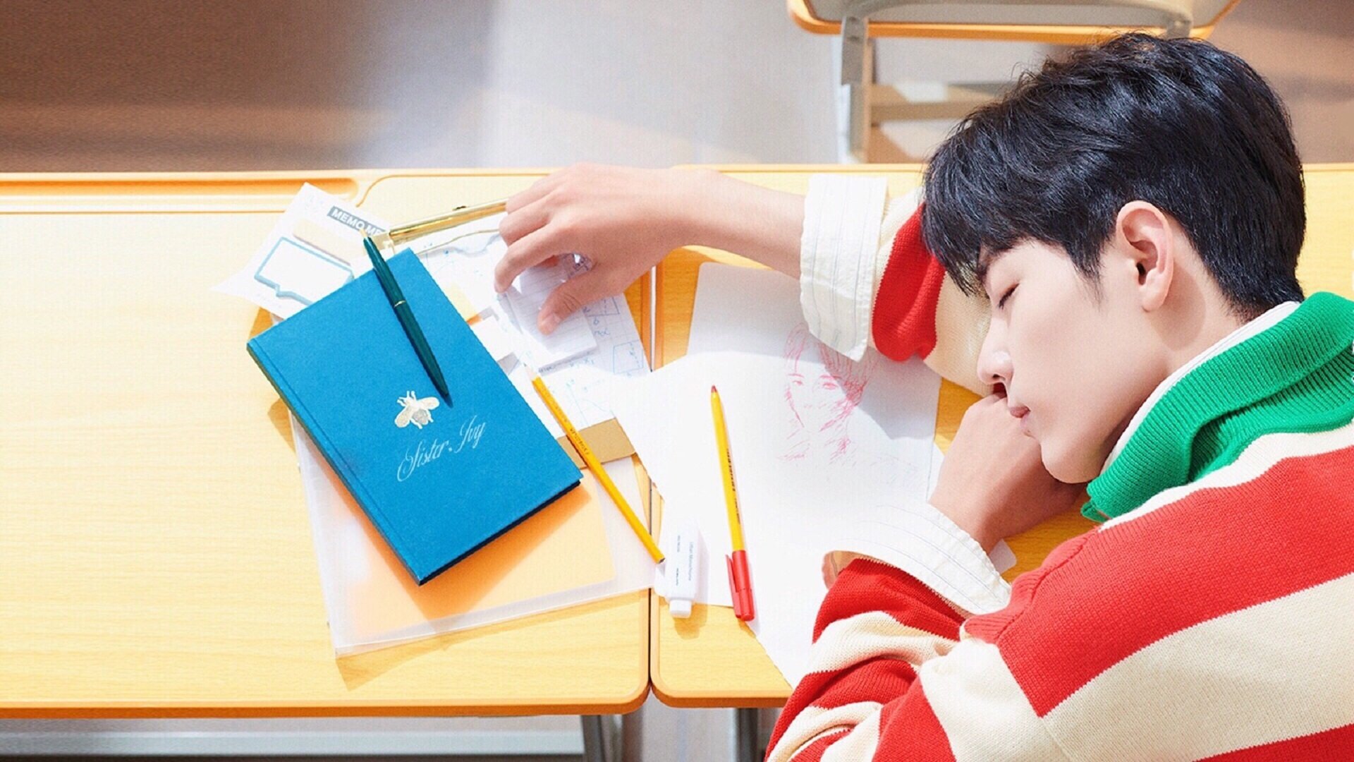 开云体育app-史上唯一！卡特争议绝杀终结22年噩梦，篮网生死战马刺成永恒悬案