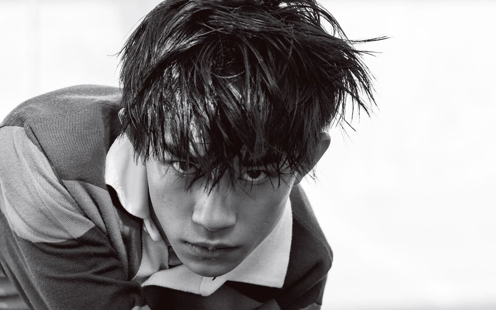 脚下的足球与国土的沙场，当胜负手成为共通的语言